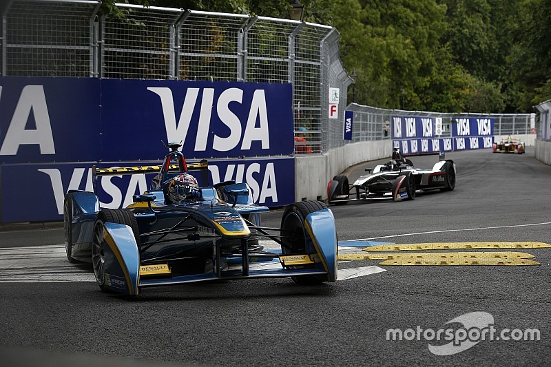 La conducción de Buemi es
