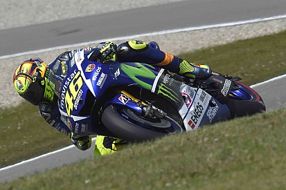 Após duelo, Valentino Rossi teme evolução de Marc Márquez