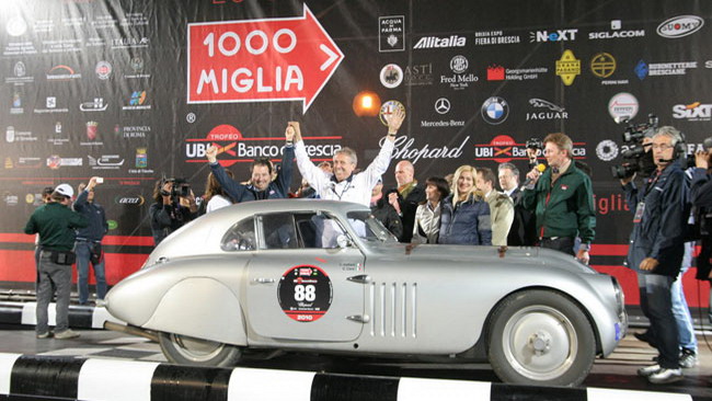 Canè, un premio per le 10 vittorie alla Mille Miglia