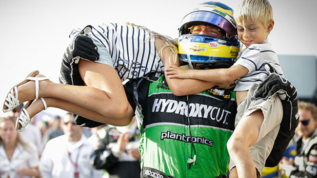 Sébastien Bourdais trionfa di strategia a Milwaukee