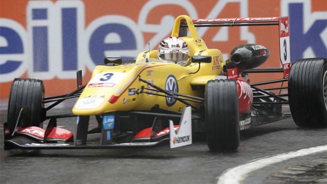 Giovinazzi strepitoso: che dominio in Gara 3!