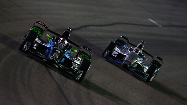 Scott Dixon guida la doppietta Ganassi in Texas