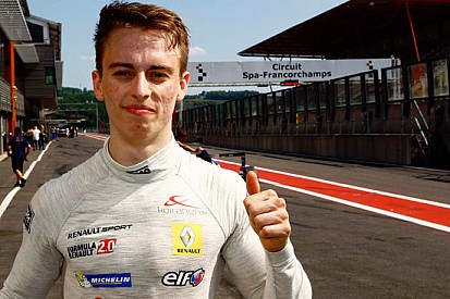 Prima pole per Jake Hughes a Spa-Francorchamps