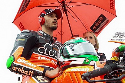 Giugliano subito in Clinica Mobile: è influenzato