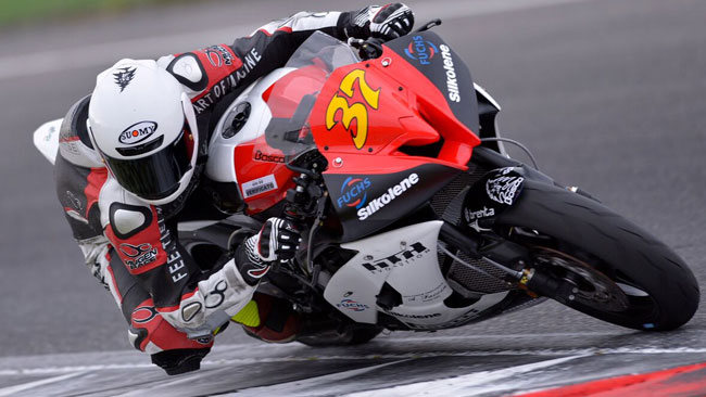 Cruciani torna alla vittoria in gara 1 a Vallelunga