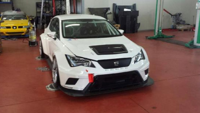 A Magione debutta la Seat Leon Cup Racer della MM