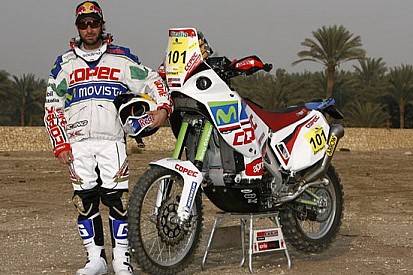 Francisco Lopez guida la squadra Aprilia alla Dakar