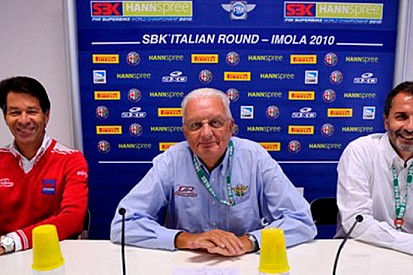 Team Italia Velocità 2011 con Infront, FMI e Pirelli