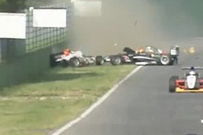 Tremendo botto fra Cunill e Bacci