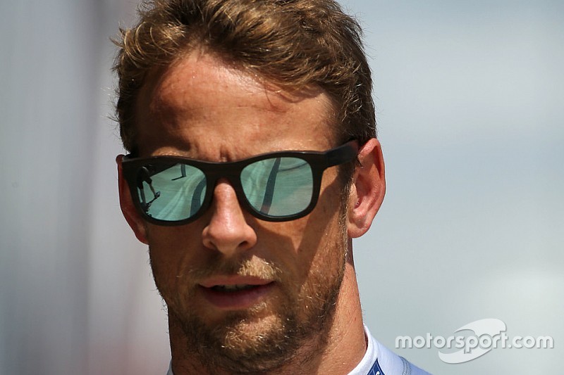 Según un diario, Jenson Button mejoró su seguridad personal