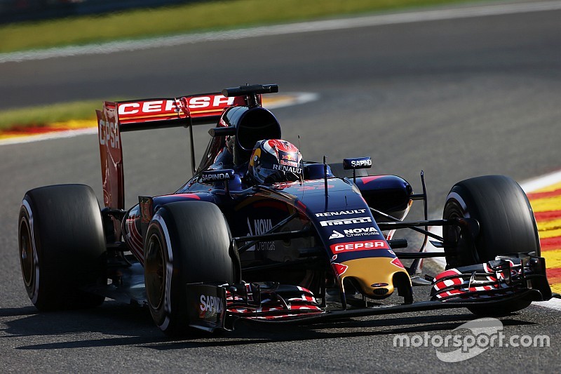 Verstappen cumplirá una penalización por cambio de motor