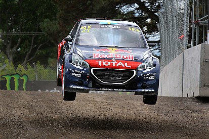 Les deux Peugeot-Hansen en tête à l’issue de la première journée