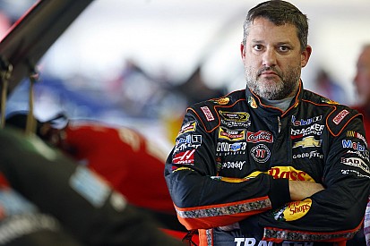 Demanda en contra de Tony Stewart pasó a un tribunal federal