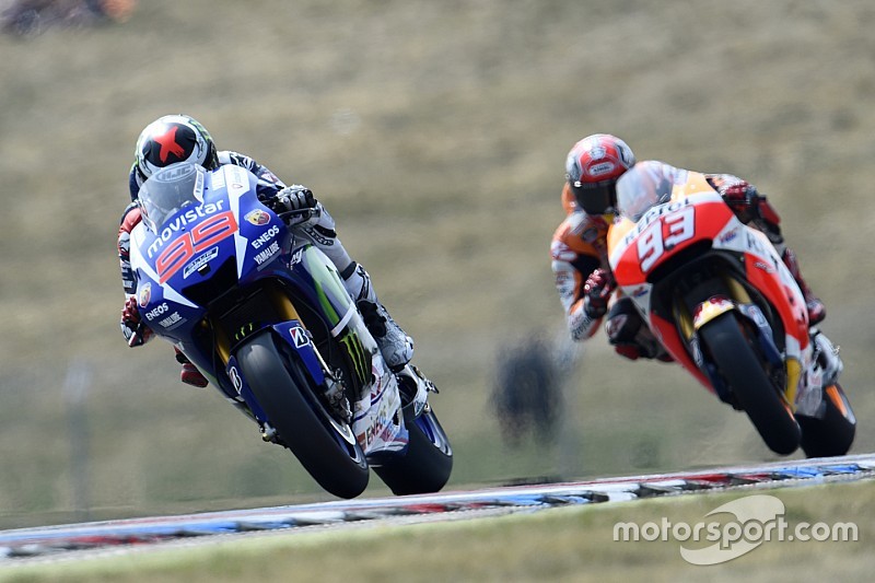 Silverstone, Libere 2: Lorenzo replica a Marquez