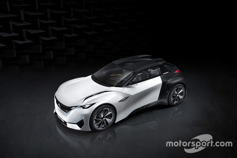 Peugeot dévoile Fractal, son concept coupé cabriolet 100% électrique