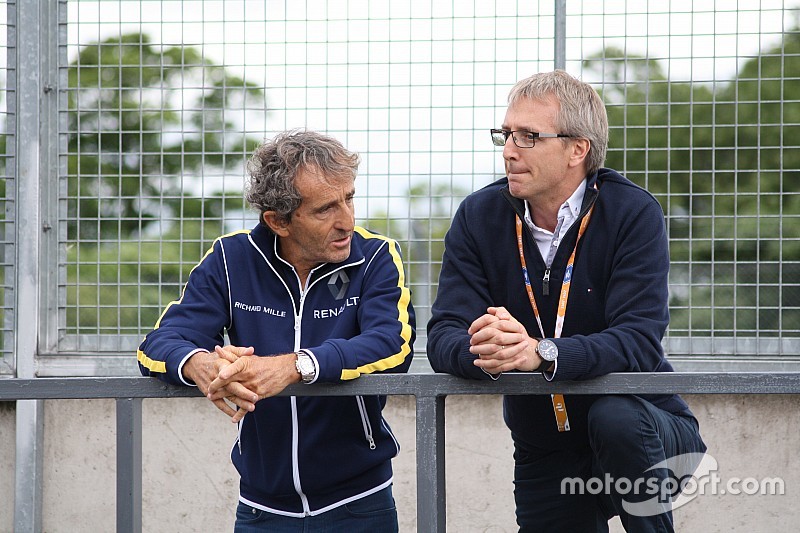 Renault: Prost avrà il 20 per cento del team Lotus