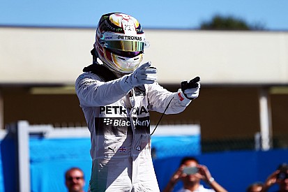 Hamilton domina a Monza, ma c'è il giallo gomme!