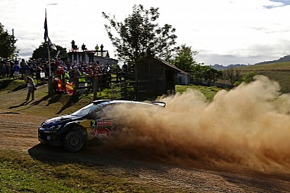 ES5 à 8 - Latvala prend la tête en fin d'étape