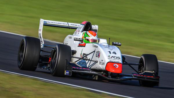 Louis Deletraz conquista la Qualifica 1 al Nurburgring