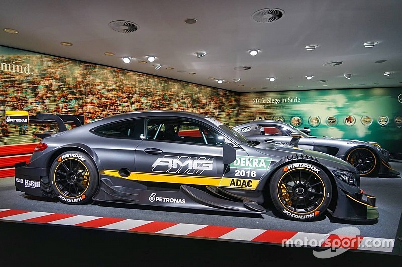 Новый Mercedes для DTM представлен публике