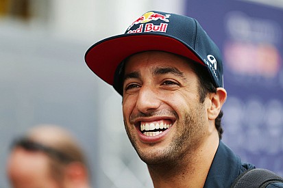 Ricciardo - Peu importe quel moteur, tant qu'il est puissant!
