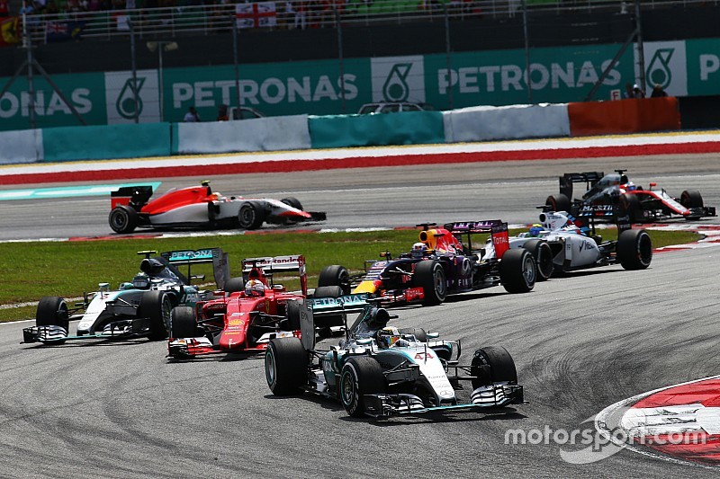 Trois courses en deux semaines en 2016, trop pour la F1?