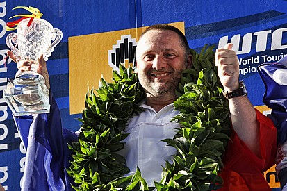 Matton: "Mondiale meritato per il gran lavoro di tutti"