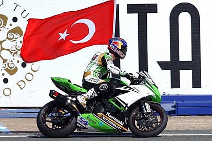 Vince Jacobsen, ma Sofuoglu è di nuovo campione