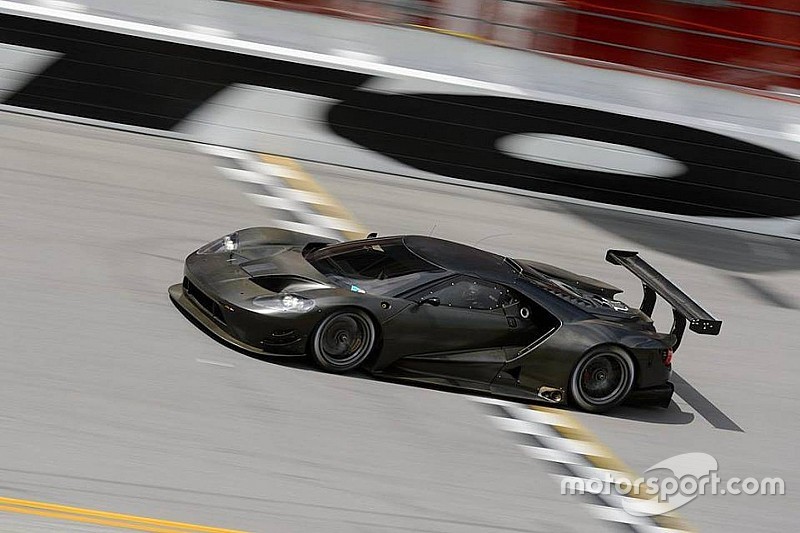 Primo test a Daytona per la nuova Ford GT