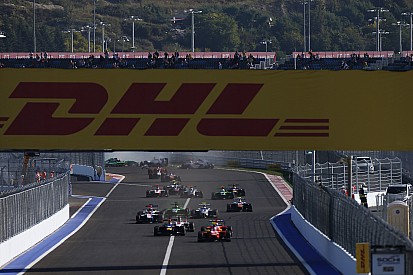 Cancelan la carrera de GP3 por daños en las defensas