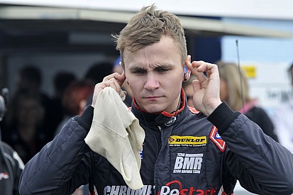 Aron Smith "humbly regrets" ignoring team orders