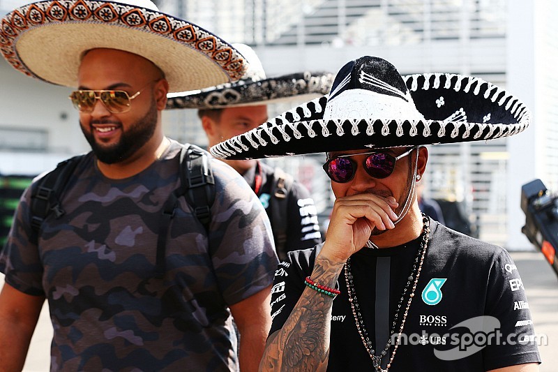 Hamilton deja en el olvido el incidente en Austin