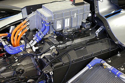 Batterie Williams: cambieranno la "chimica" e il peso?