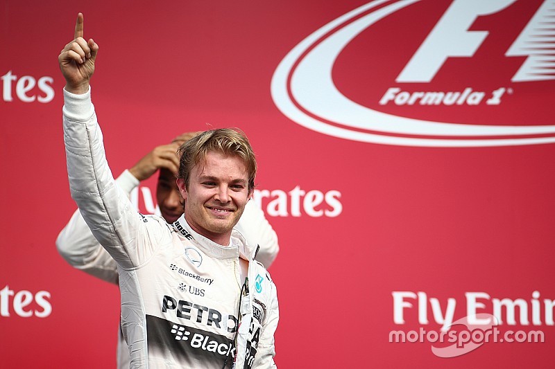Rosberg celebra quarta vitória do ano: