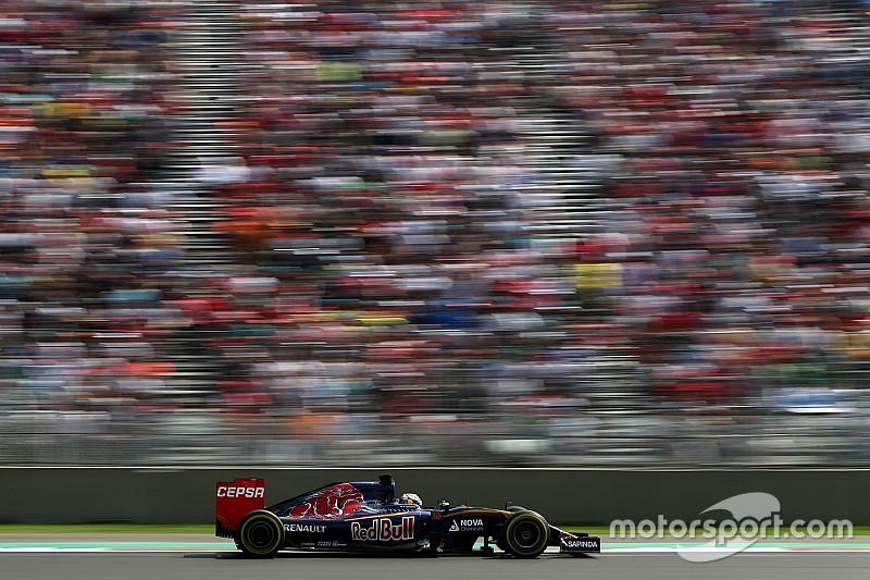 Foto's: Max Verstappen in Mexico