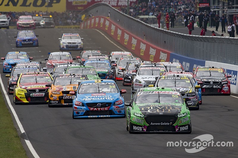 V8-Supercars: Die Saison 2016 nimmt Gestalt an