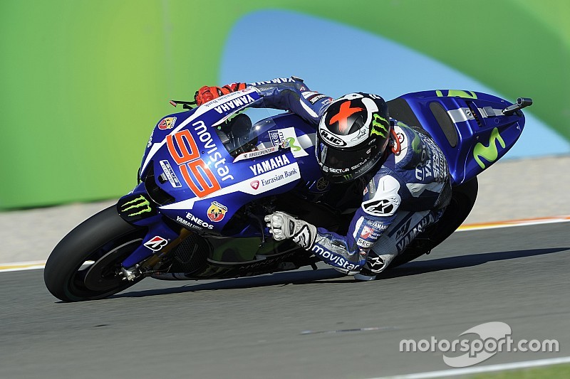 Lorenzo manda en la práctica 2 y Rossi es cuarto
