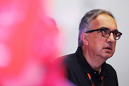 Marchionne – Insensé d'imaginer offrir un moteur 2016 à Red Bull