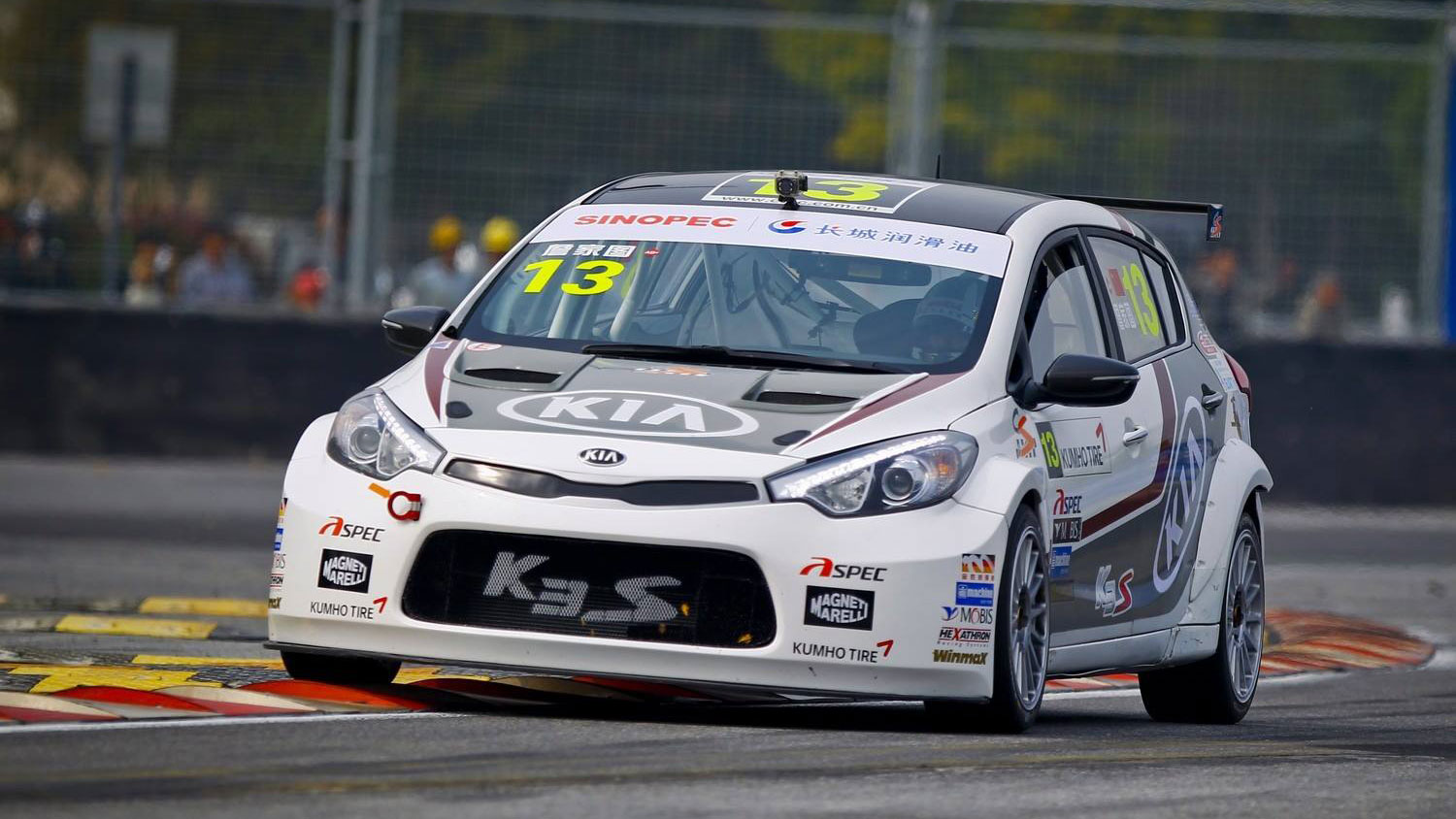 Kia ed Hexatron campioni nel Turismo cinese