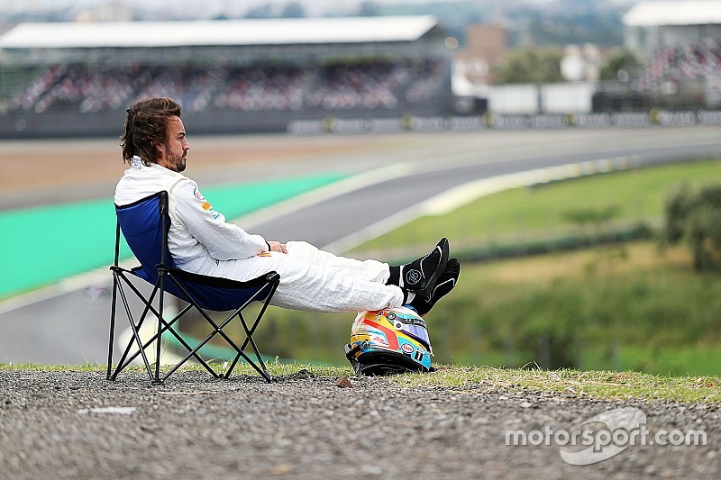 El equipo Corinthians se une a las bromas a Fernando Alonso