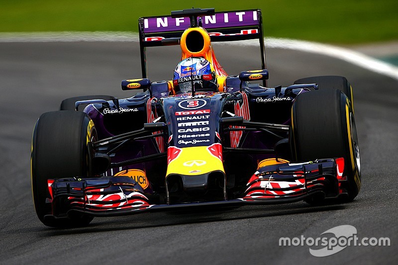 Ricciardo: 'Schrijf Red Bull niet af voor 2016'