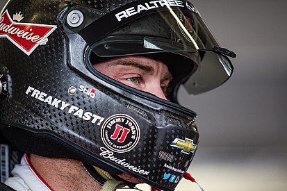 Harvick comes one position short of defending 2014 crown
