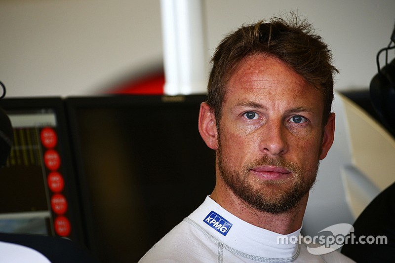 Para Button, McLaren tem de melhorar em “todas as áreas”