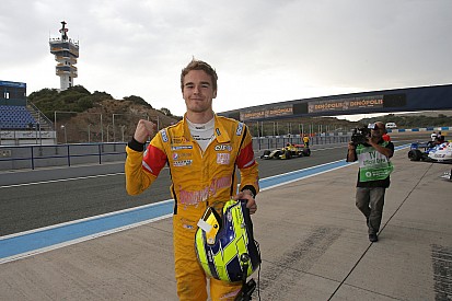 Tom Dillmann bat le record du circuit de Barcelone