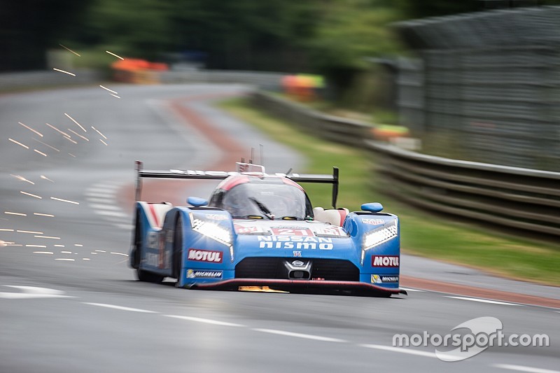 Nissan GTR-LM Nismo LMP1 - Un fiasco en photos