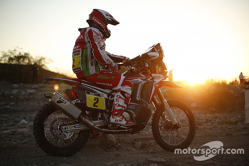 Goncalves ongedeerd na zware crash: