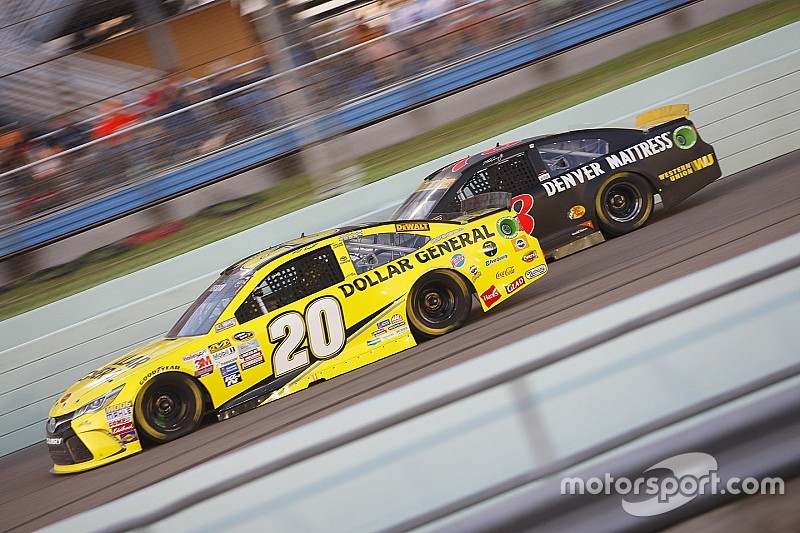 Truex renueva patrocinio con Bass Pro Shops