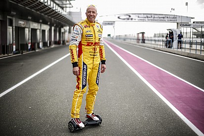 Column Tom Coronel: Een coureur is van zichzelf een luie flikker