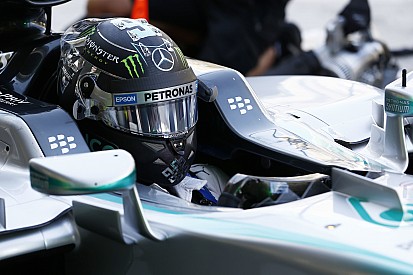 Rosberg: "Samenwerken met Lewis om de wagen te ontwikkelen"