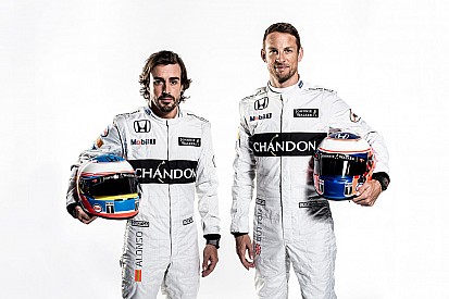 Button "cree más" en el renovado McLaren